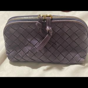 Bottega Veneta
Woven Leather Cosmetic Case, Medium purple